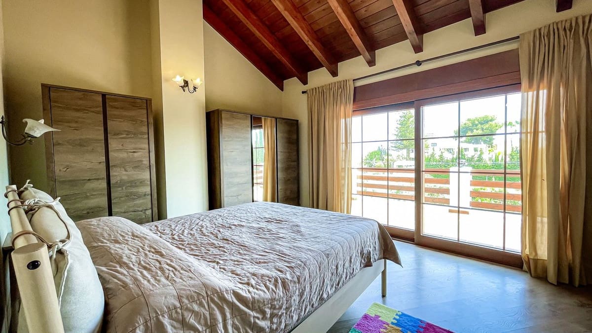 6 chambre Villa/Maison à vendre à El Rosario avec piscine - 2 490 000 € (Ref: 10073046)