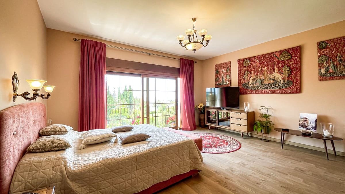 6 chambre Villa/Maison à vendre à El Rosario avec piscine - 2 490 000 € (Ref: 10073046)
