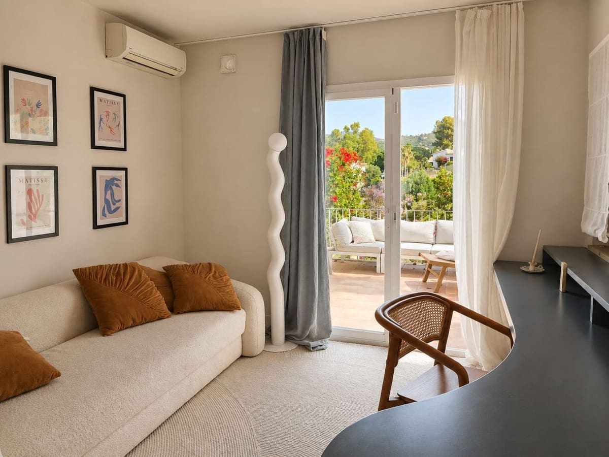 7 quarto Moradia para venda em El Rosario com piscina - 2 200 000 € (Ref: 10073048)