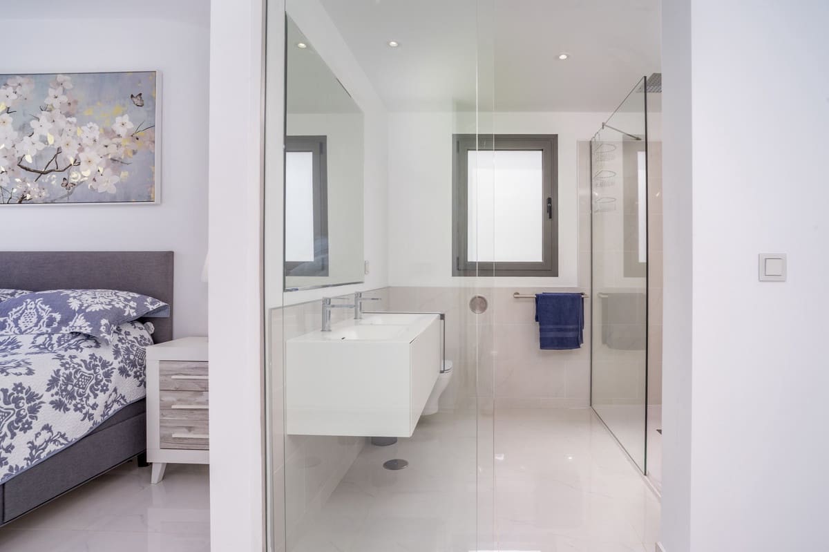 3 quarto Apartamento para venda em Atalaya-Isdabe com piscina garagem - 1 195 000 € (Ref: 10073051)