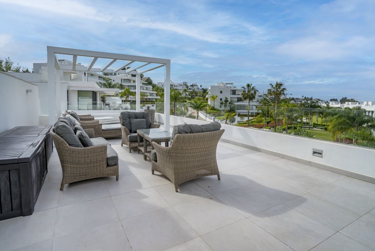 3 quarto Apartamento para venda em Atalaya-Isdabe com piscina garagem - 1 195 000 € (Ref: 10073051)
