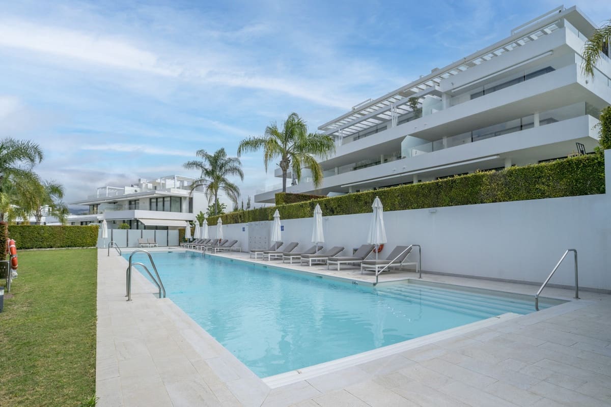 3 quarto Apartamento para venda em Atalaya-Isdabe com piscina garagem - 1 195 000 € (Ref: 10073051)