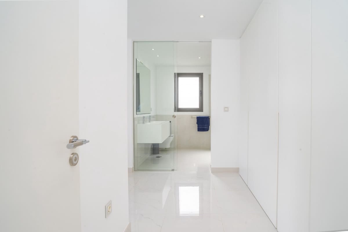 3 quarto Apartamento para venda em Atalaya-Isdabe com piscina garagem - 1 195 000 € (Ref: 10073051)