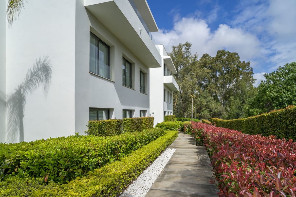 3 quarto Apartamento para venda em Atalaya-Isdabe com piscina garagem - 1 195 000 € (Ref: 10073051)