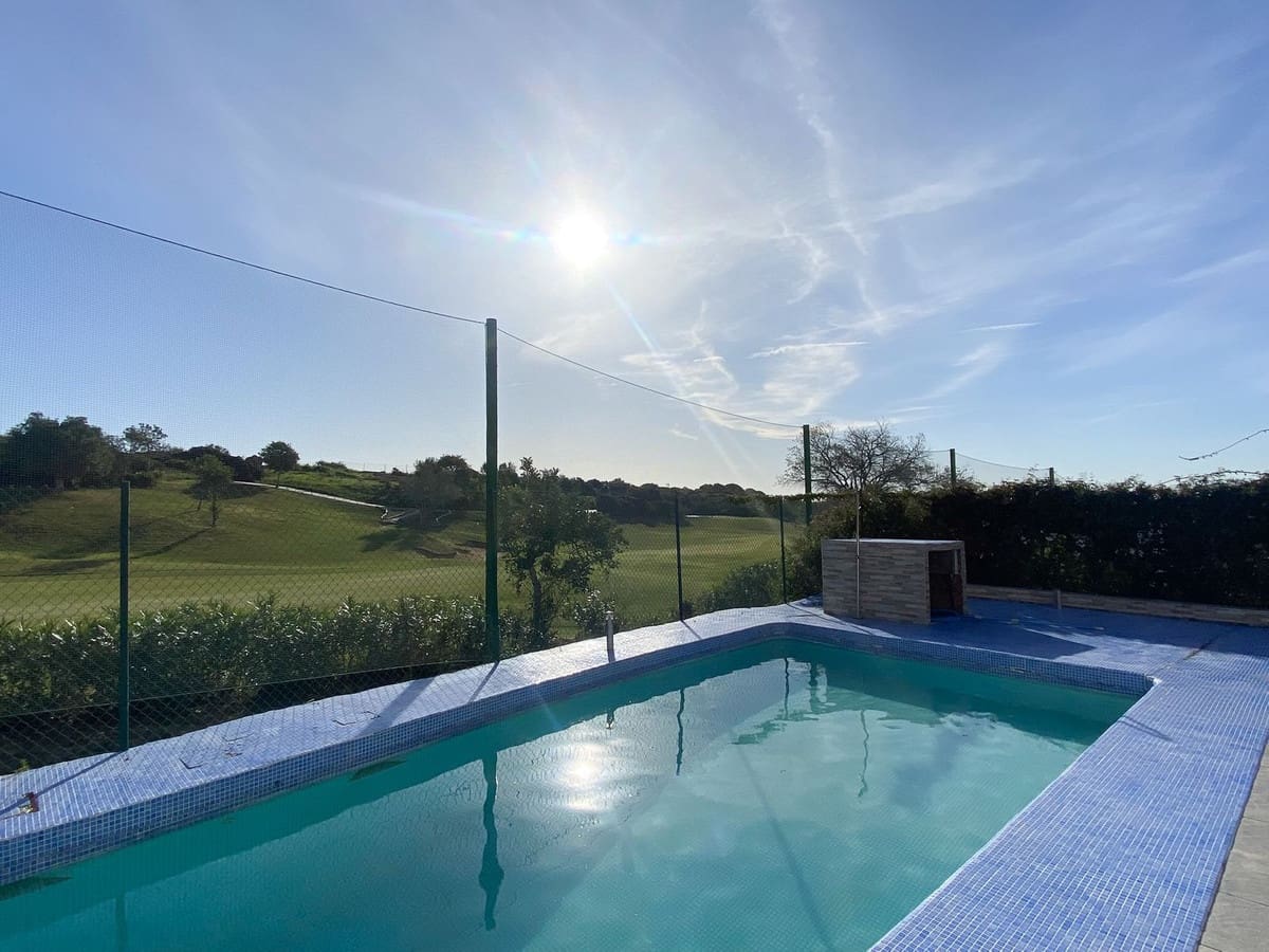 5 sypialnia Dom na sprzedaż w Estepona z basenem - 950 000 € (Ref: 10073056)