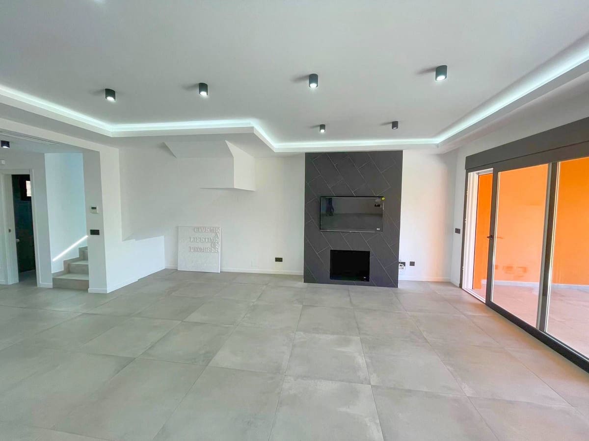 3 Zimmer Haus zu verkaufen in Benahavis mit Pool Garage - 600.000 € (Ref: 10073244)