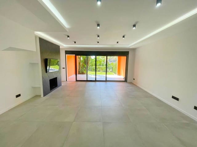 3 Zimmer Haus zu verkaufen in El Paraíso, Benahavís mit Pool Garage - 600.000 € (Ref: 10073244)