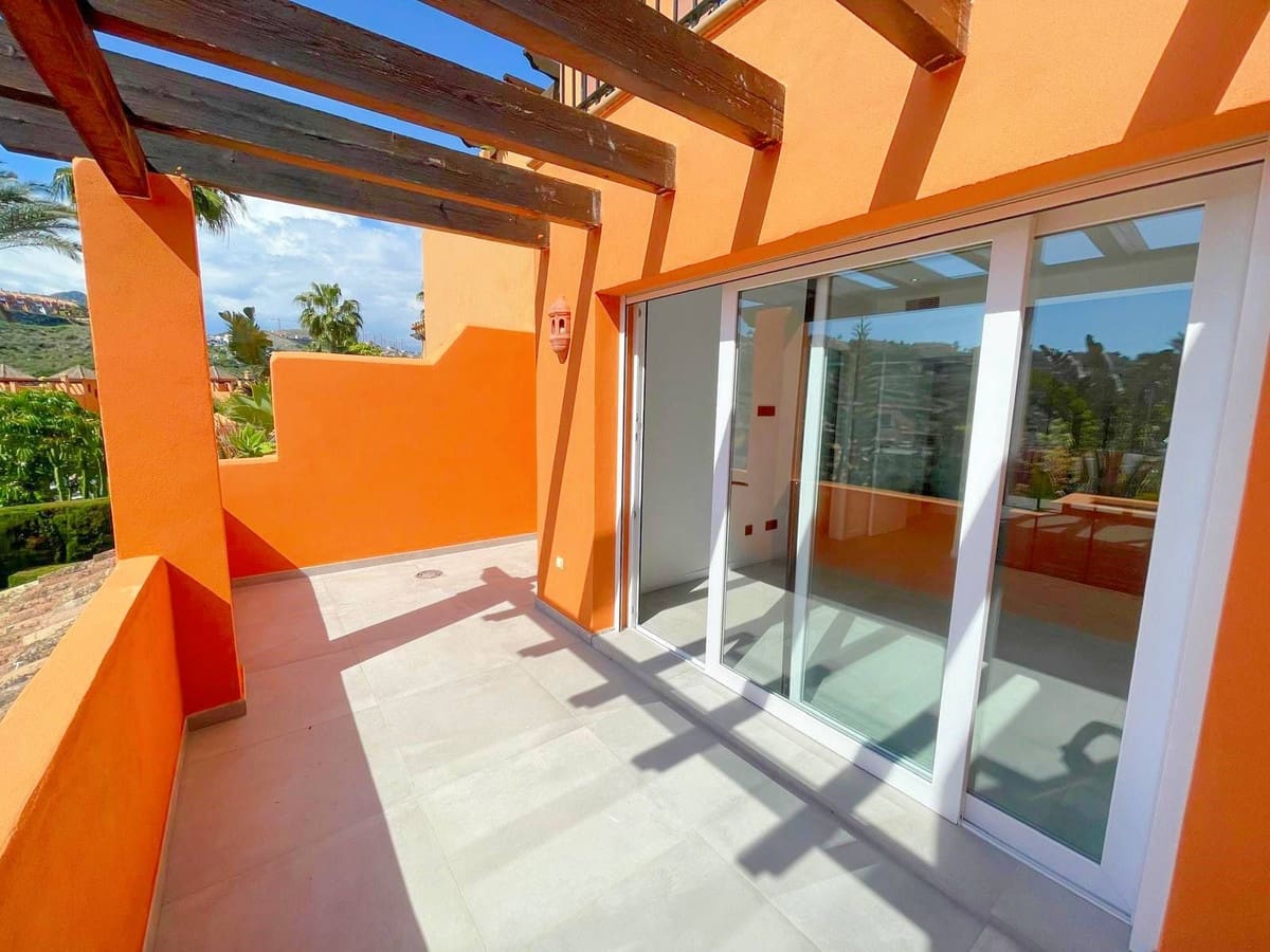 3 Zimmer Haus zu verkaufen in Benahavis mit Pool Garage - 600.000 € (Ref: 10073244)