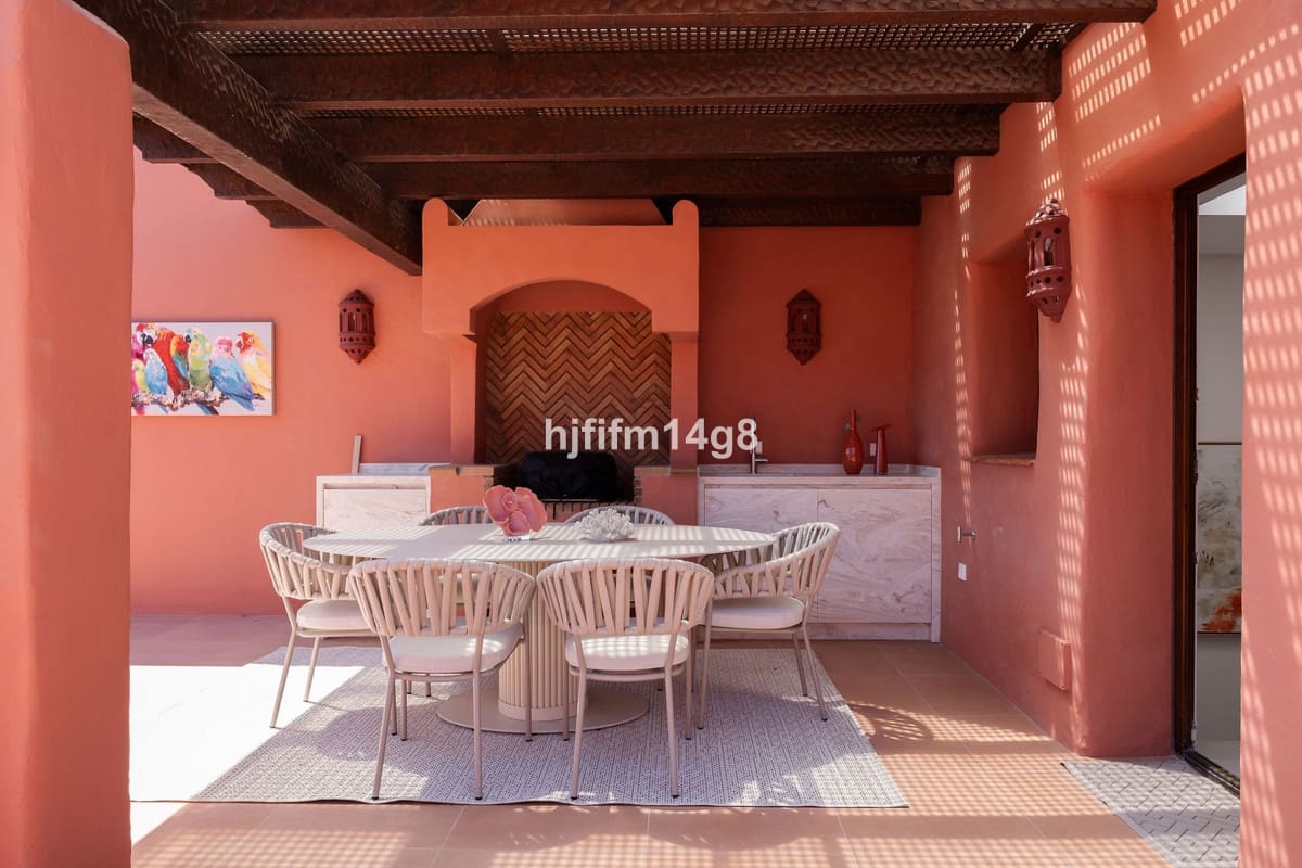 3 Zimmer Apartment zu verkaufen in Guadalmansa mit Pool Garage - 3.350.000 € (Ref: 10074655)