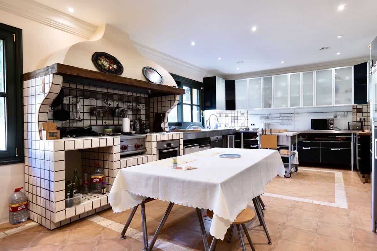 6 soverom Villa til salgs i La Zagaleta med svømmebasseng garasje - € 7 000 000 (Ref: 10079015)