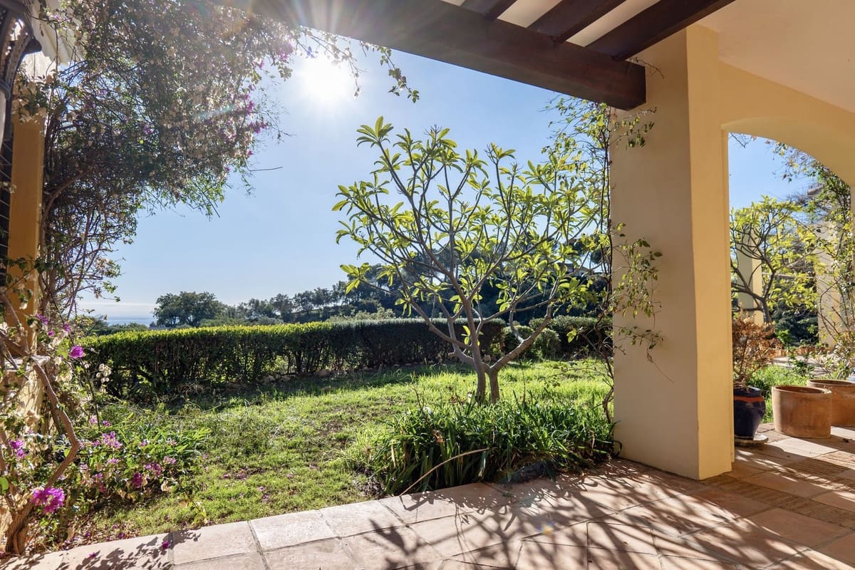 6 soverom Villa til salgs i La Zagaleta med svømmebasseng garasje - € 7 000 000 (Ref: 10079015)