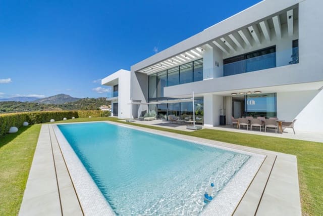 5 bedroom Villa for sale in Los Arqueros, Benahavís with pool garage - € 5,800,000 (Ref: 10079016)