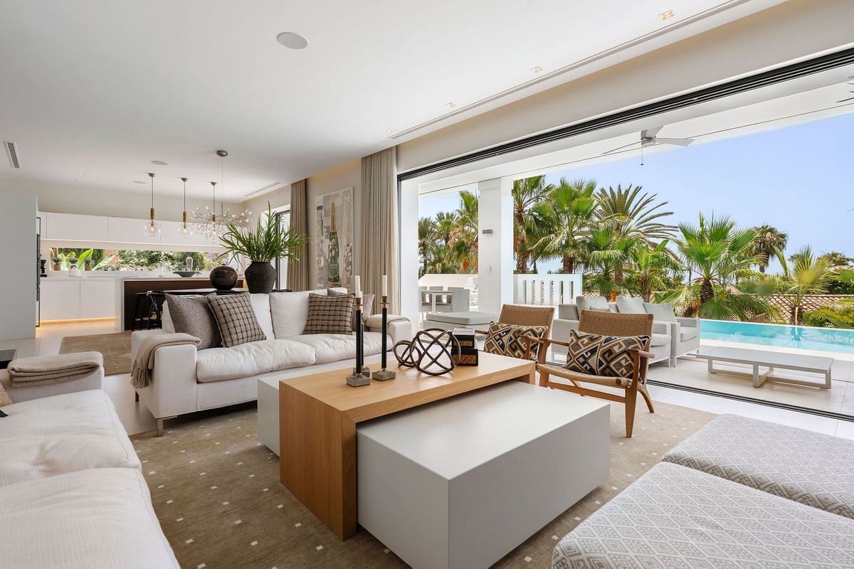 5 soverom Villa til salgs i Marbella med svømmebasseng garasje - € 5 650 000 (Ref: 10079017)