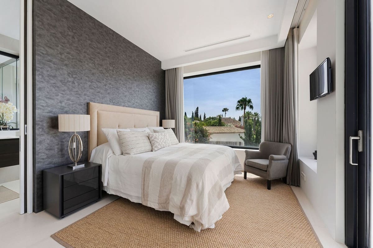 5 soverom Villa til salgs i Marbella med svømmebasseng garasje - € 5 650 000 (Ref: 10079017)
