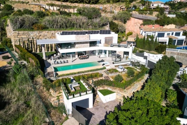 4 quarto Moradia para venda em Los Arqueros, Benahavís com piscina garagem - 3 995 000 € (Ref: 10079021)