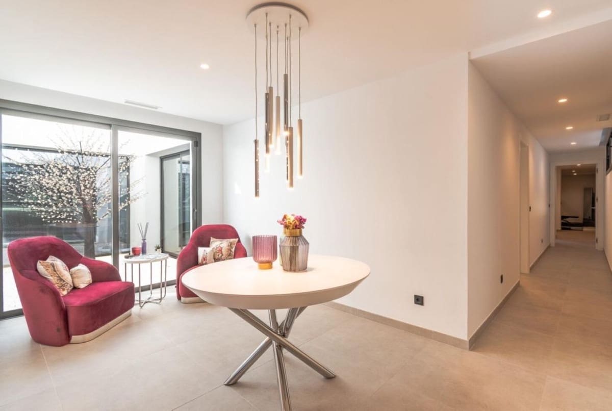 4 sypialnia Willa na sprzedaż w Los Arqueros z basenem garażem - 3 995 000 € (Ref: 10079021)