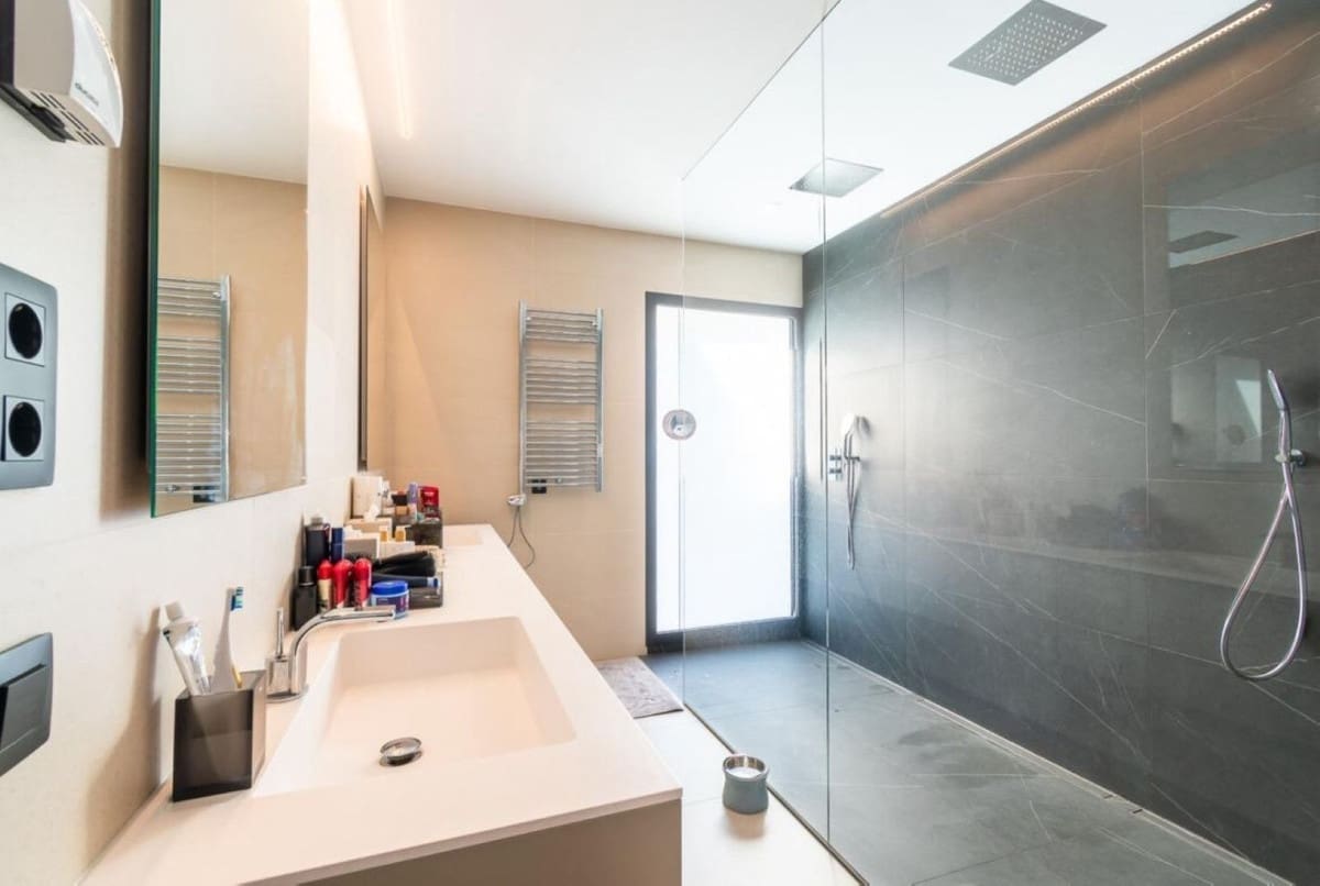 4 sypialnia Willa na sprzedaż w Los Arqueros z basenem garażem - 3 995 000 € (Ref: 10079021)