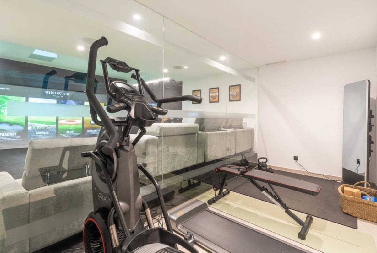 4 sypialnia Willa na sprzedaż w Los Arqueros z basenem garażem - 3 995 000 € (Ref: 10079021)