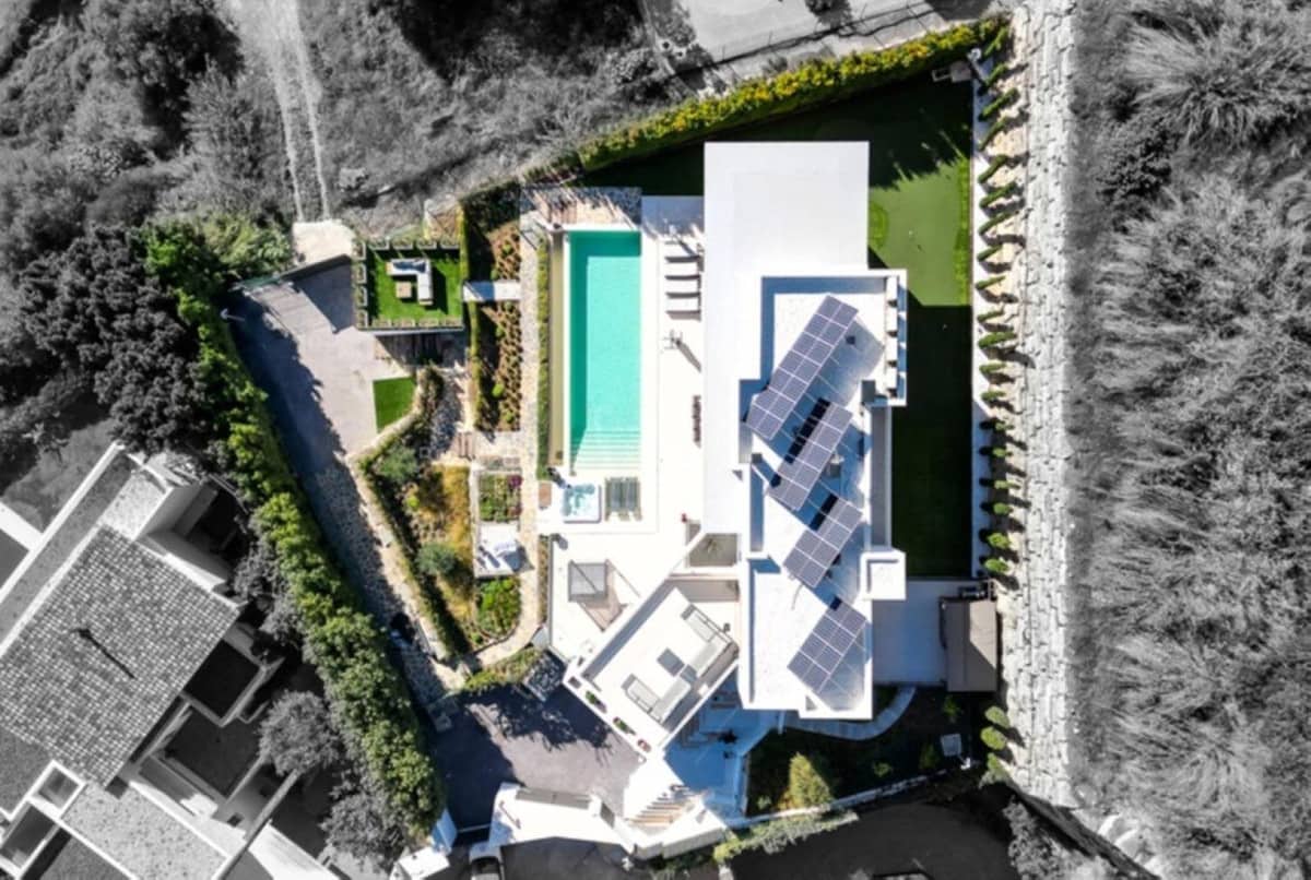 4 sypialnia Willa na sprzedaż w Los Arqueros z basenem garażem - 3 995 000 € (Ref: 10079021)