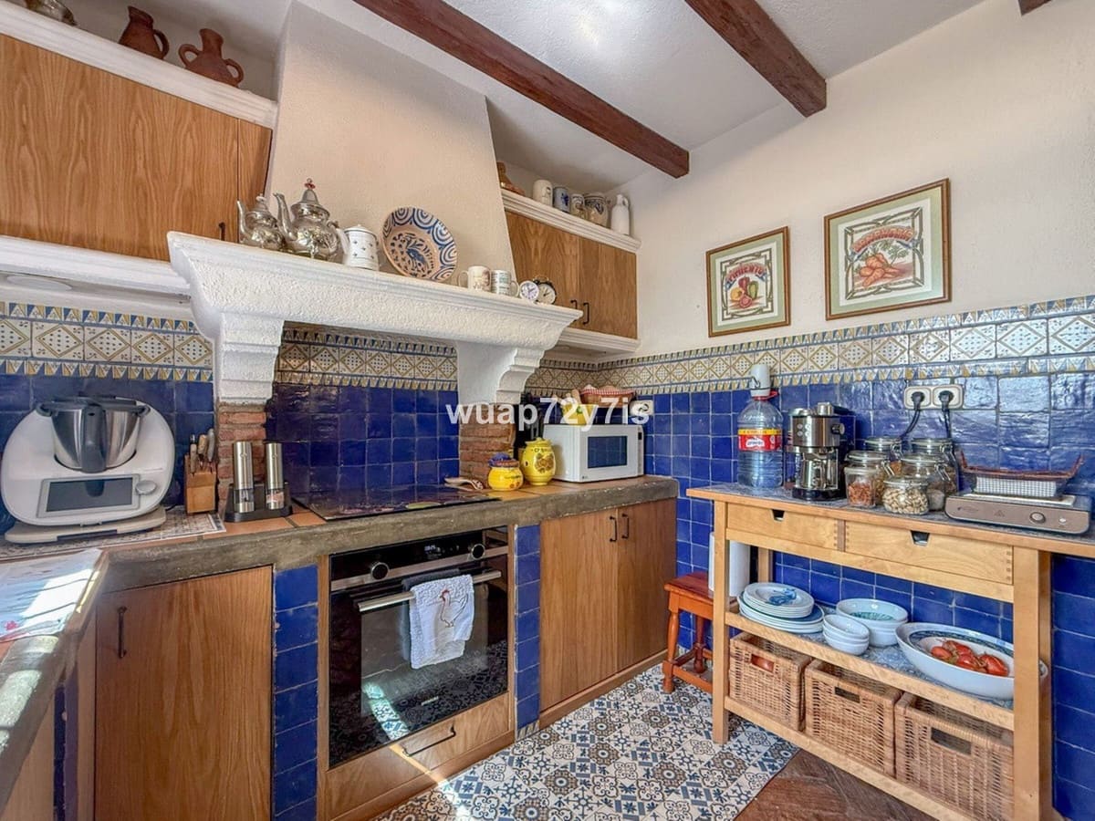 2 quarto Moradia para venda em Marbella com piscina - 2 250 000 € (Ref: 10079024)