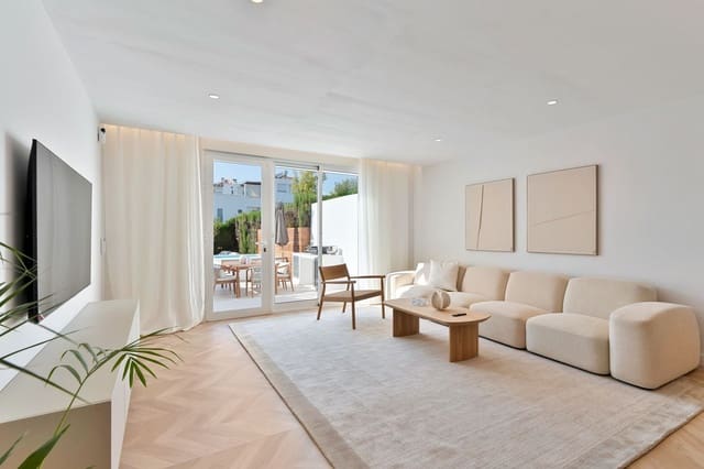 Casa de 4 habitaciones en Marbella en venta con piscina garaje - 1.099.000 € (Ref: 10079028)