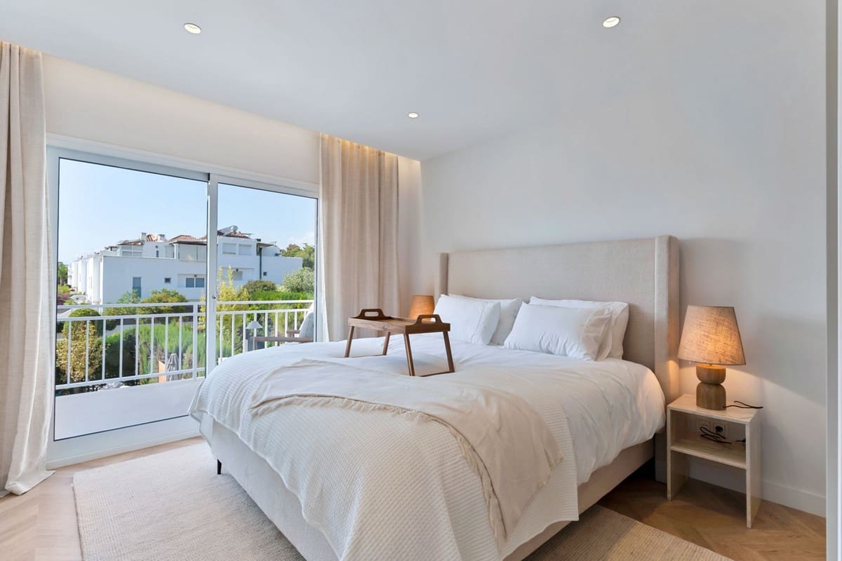 Casa de 4 habitaciones en Marbella en venta con piscina garaje - 1.099.000 € (Ref: 10079028)