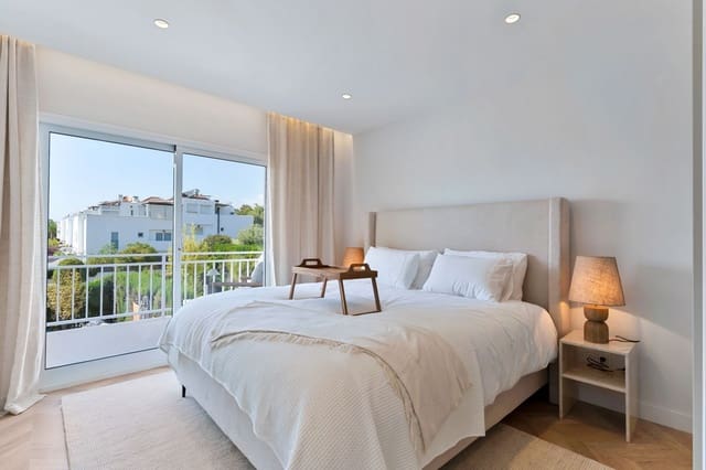 Casa de 4 habitaciones en Marbella en venta con piscina garaje - 1.099.000 € (Ref: 10079028)
