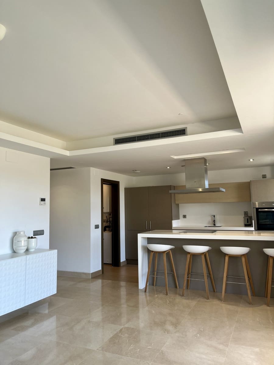 3 Zimmer Apartment zu verkaufen in Los Arqueros mit Pool Garage - 785.000 € (Ref: 10079032)