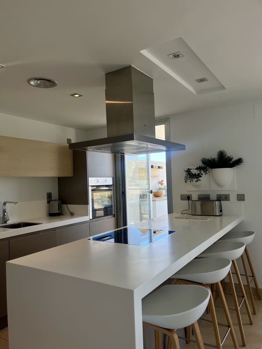3 Zimmer Apartment zu verkaufen in Los Arqueros mit Pool Garage - 785.000 € (Ref: 10079032)