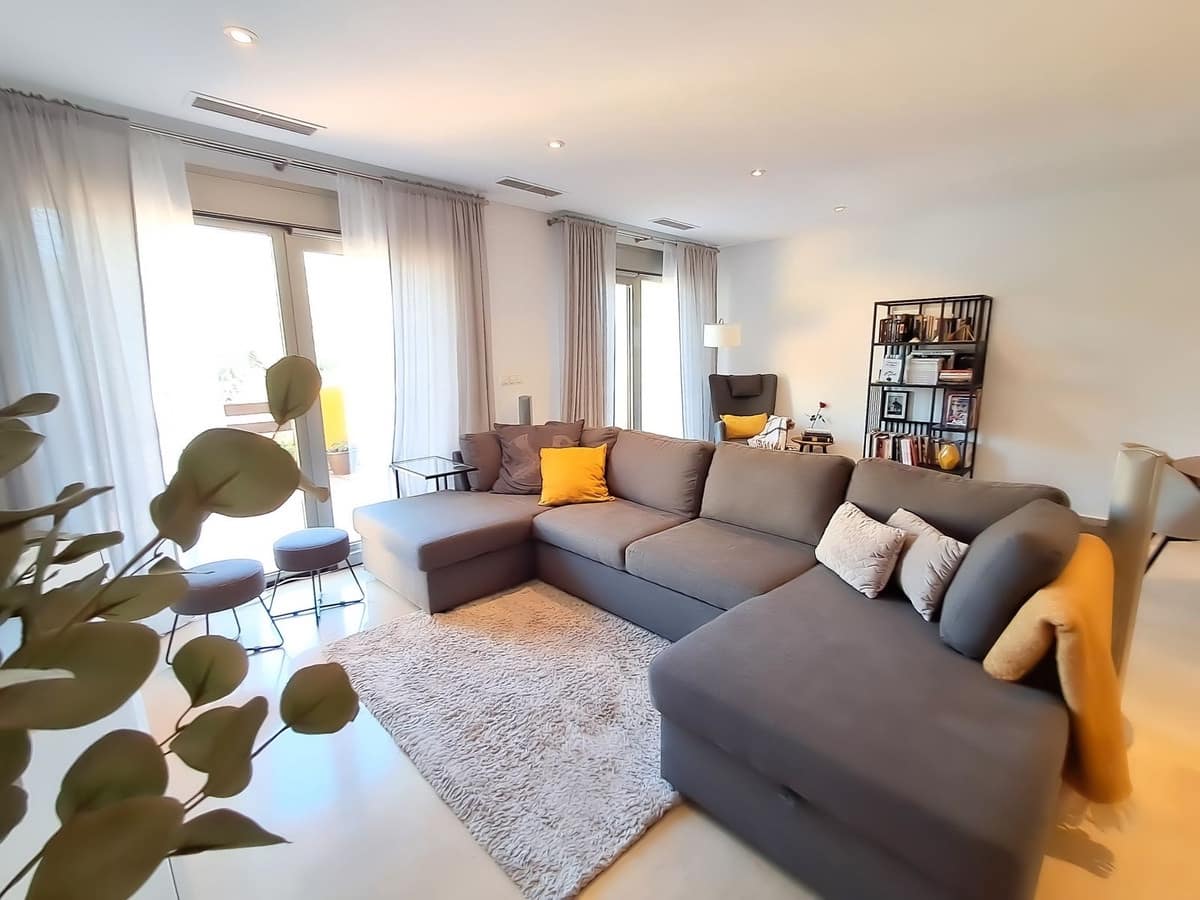 3 Zimmer Haus zu verkaufen in Marbella mit Pool Garage - 785.000 € (Ref: 10079033)