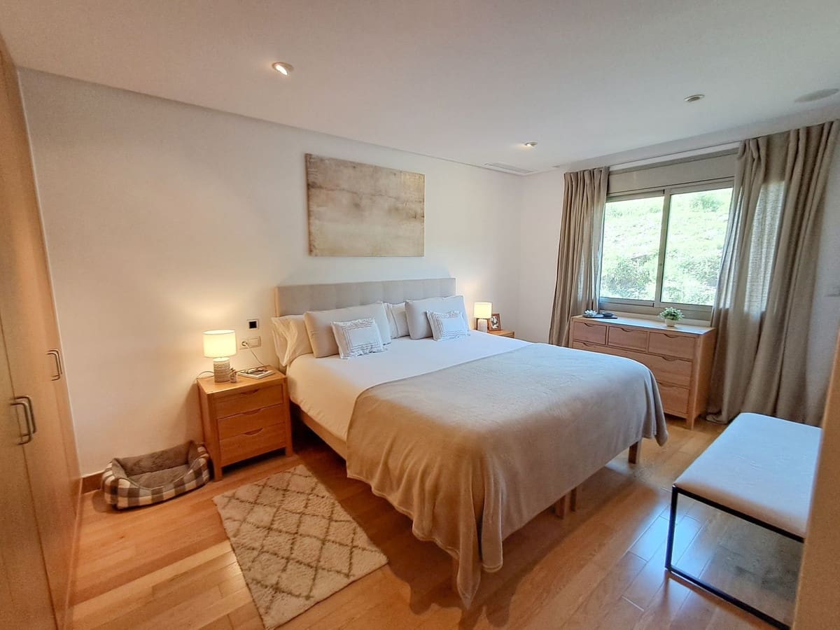3 Zimmer Haus zu verkaufen in Marbella mit Pool Garage - 785.000 € (Ref: 10079033)