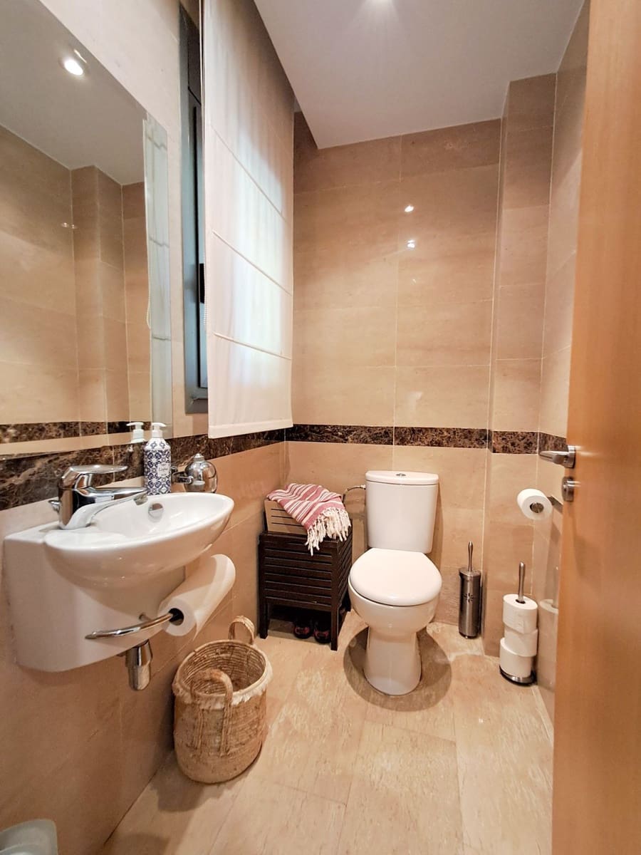 3 Zimmer Haus zu verkaufen in Marbella mit Pool Garage - 785.000 € (Ref: 10079033)