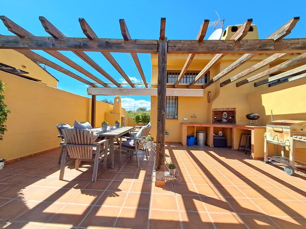 3 Zimmer Haus zu verkaufen in Marbella mit Pool Garage - 785.000 € (Ref: 10079033)