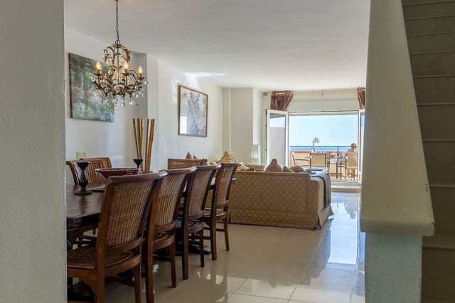 4 soverom Hus til salgs i Estepona med svømmebasseng - € 745 000 (Ref: 10172313)