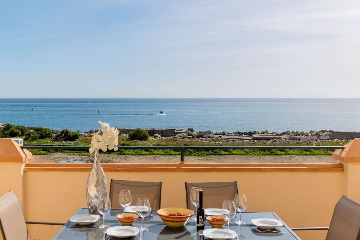 4 soverom Hus til salgs i Estepona med svømmebasseng - € 745 000 (Ref: 10172313)