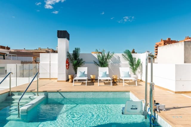 2 quarto Apartamento para venda em Centro, Estepona com garagem - 549 000 € (Ref: 7941555)