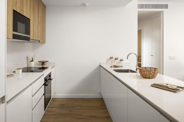 2 quarto Apartamento para venda em Centro, Estepona com garagem - 549 000 € (Ref: 7941555)