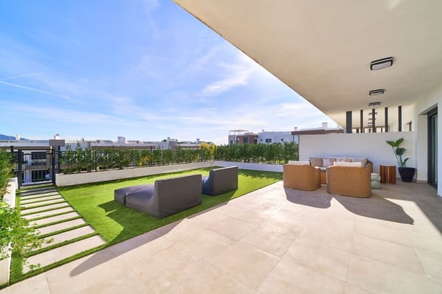 2 slaapkamer Appartement te koop in Atalaya-Isdabe, Estepona met garage - € 720.000 (Ref: 7941557)