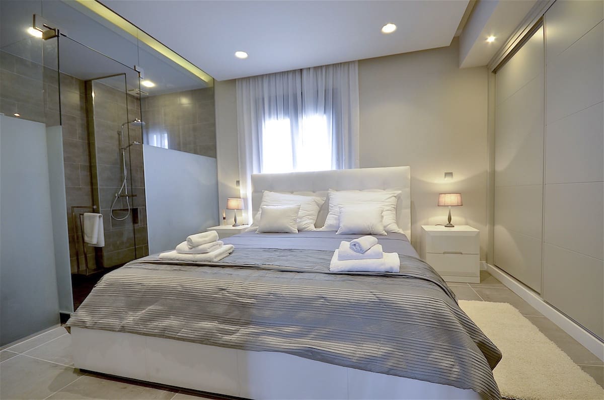 Apartamento de 2 habitaciones en Puerto Banus en venta - 830.000 € (Ref: 7944195)