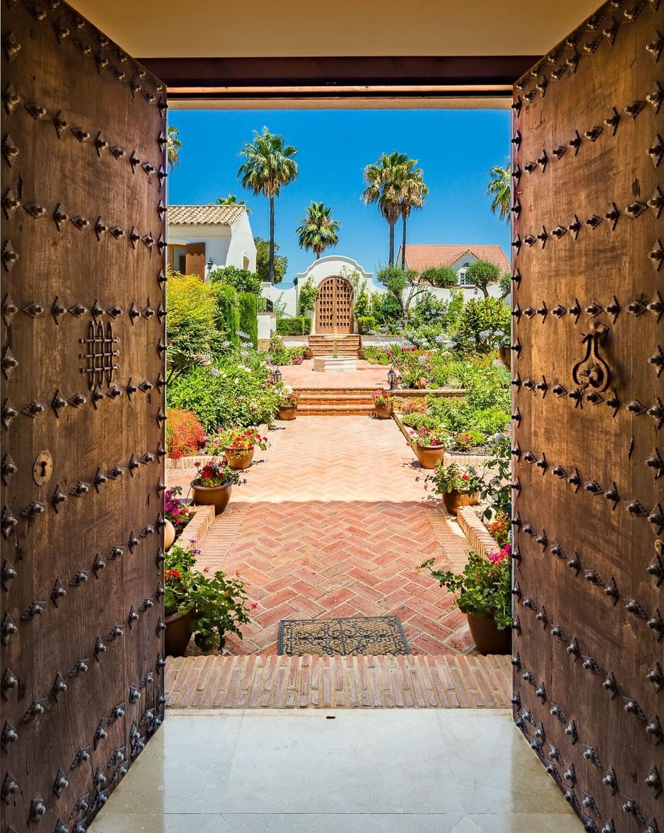 Chalet de 7 habitaciones en Sotogrande en venta con garaje - 5.200.000 € (Ref: 7944204)