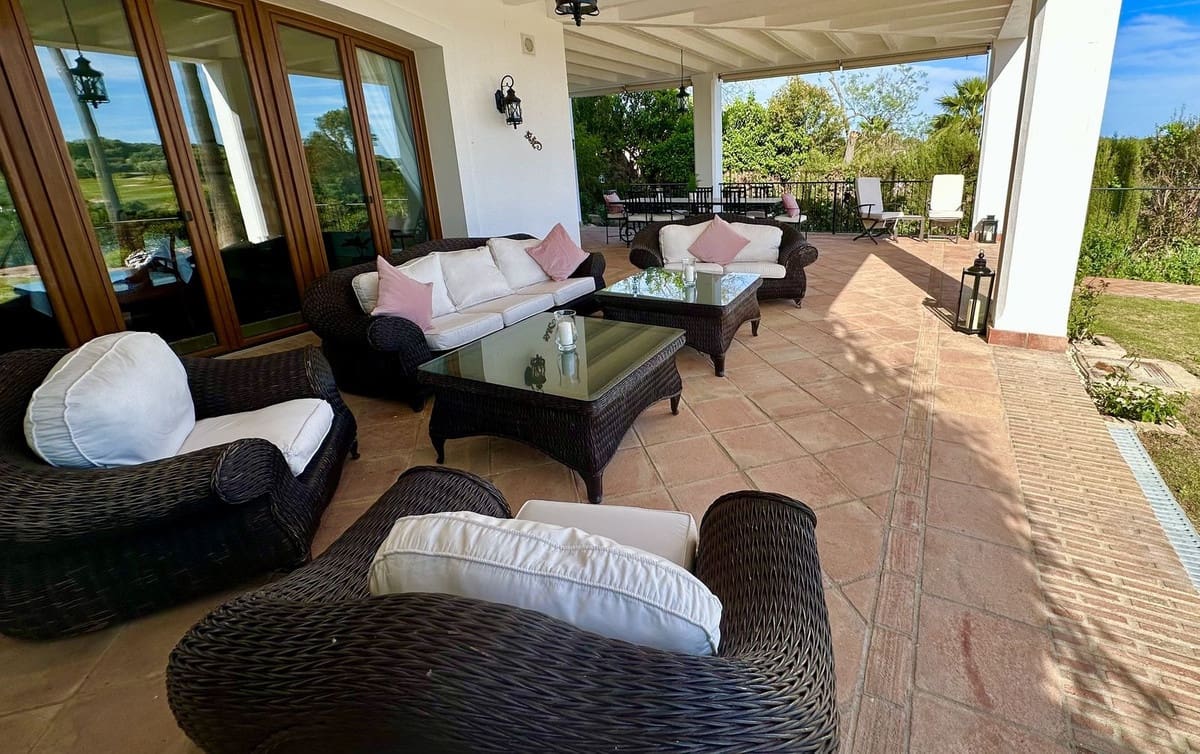 Chalet de 7 habitaciones en Sotogrande en venta con garaje - 5.200.000 € (Ref: 7944204)