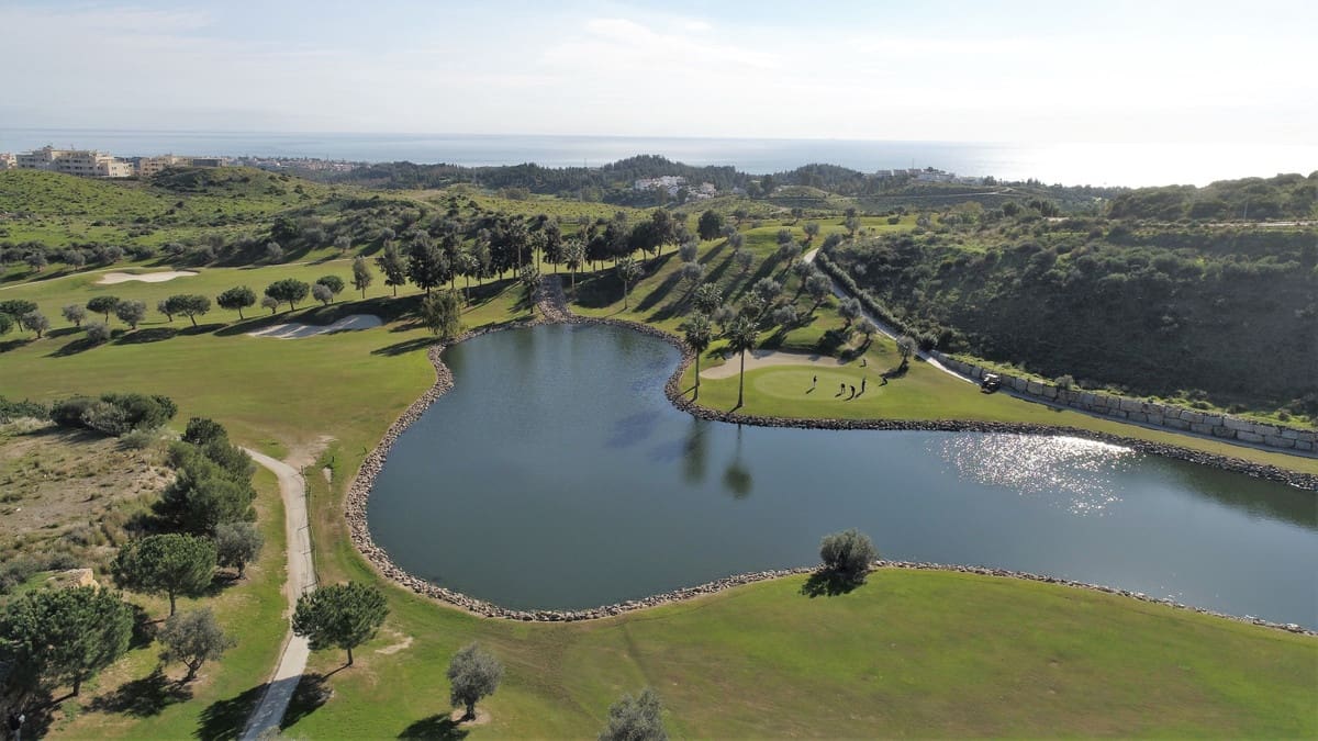 3 bedroom Villa for sale in Mijas Costa - € 1,125,000 (Ref: 7944320)