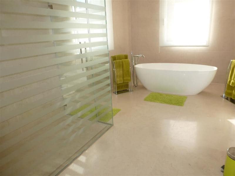 5 soveværelse Villa til salg i Guadalmina med garage - € 2.995.000 (Ref: 7949329)