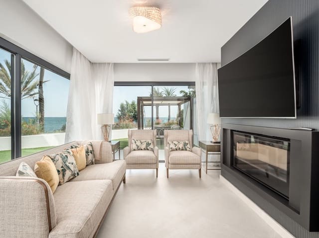 Casa de 3 habitaciones en Estepona en venta con garaje - 3.450.000 € (Ref: 7959828)