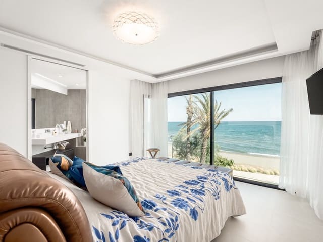 Casa de 3 habitaciones en Estepona en venta con garaje - 3.450.000 € (Ref: 7959828)