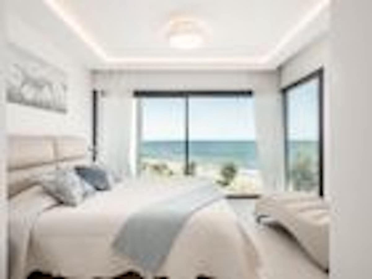 3 bedroom Townhouse for sale in Estepona with garage - € 3,450,000 (Ref: 7959828)