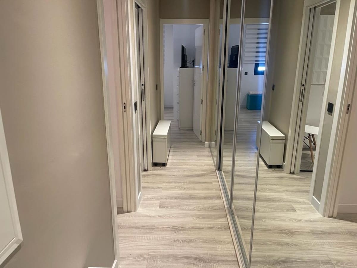 3 bedroom Villa for sale in Estepona with garage - € 1,150,000 (Ref: 7959865)