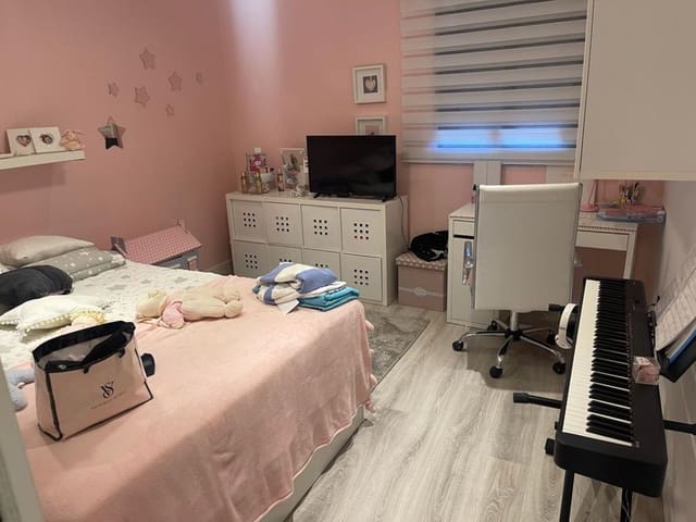 3 soverom Villa til salgs i Estepona med garasje - € 1 150 000 (Ref: 7959865)