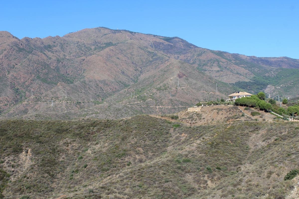 5 quarto Moradia para venda em Estepona com garagem - 3 400 000 € (Ref: 7960047)