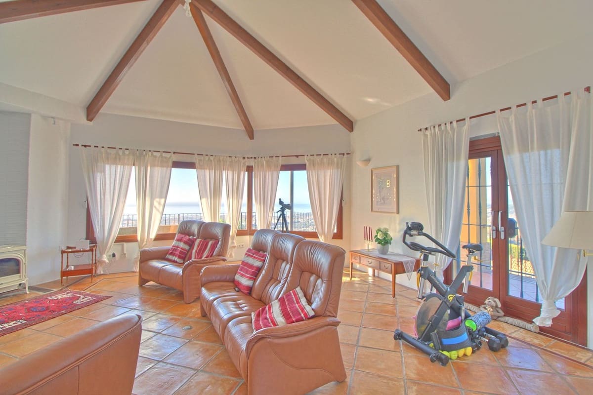 5 soveværelse Villa til salg i Casares med garage - € 3.400.000 (Ref: 7960047)